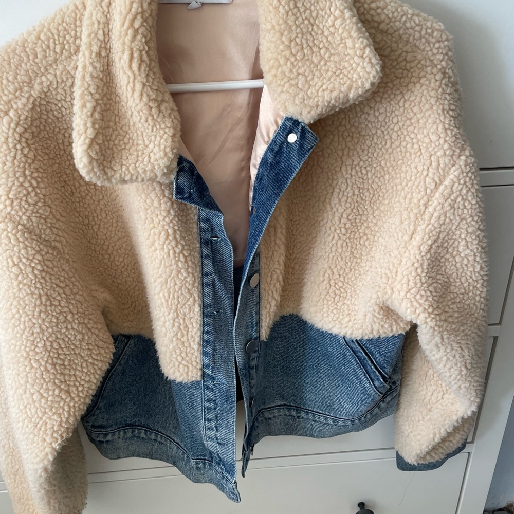 Emory Park Cream and Blue Teddy Jacket